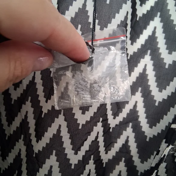 SPIAGGA DOLCE Black and White Zigzag Kimono Size 1X Tall - Picture 6 of 13